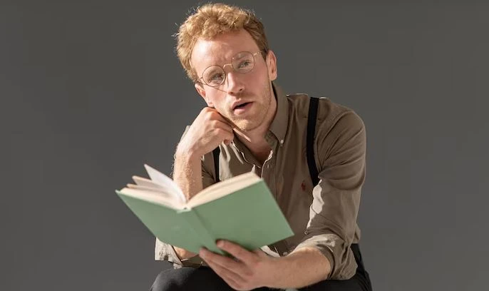 Thinking reader